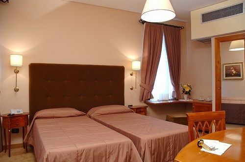 Hotel La Fenice Belpasso Rum bild